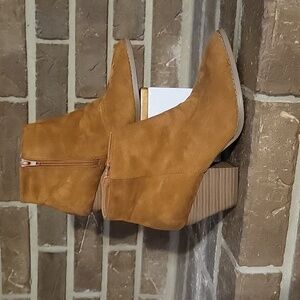 Dominique Nicole Jeri Ankle Boots Brown‎ Womens Size 7M